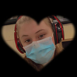 Meet your Posher, Mikayla